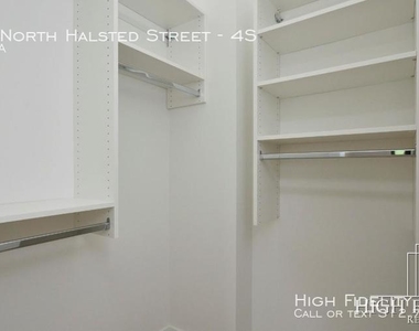 2513 North Halsted Street - Photo Thumbnail 8