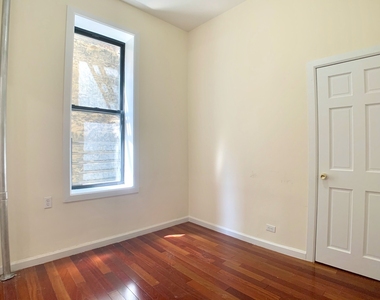 255 Fort Washington Avenue - Photo Thumbnail 5