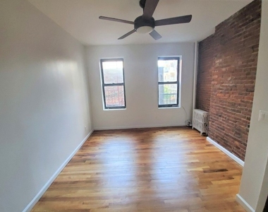 170 Delancey Street - Photo Thumbnail 0