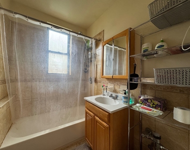 280 Crown Street - Photo Thumbnail 3