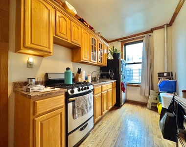 280 Crown Street - Photo Thumbnail 1