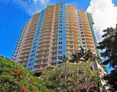 2475 Brickell Avenue - Photo Thumbnail 1