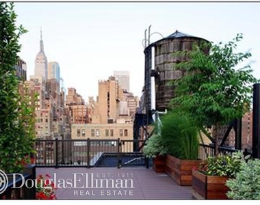 308 West 30th St - Photo Thumbnail 10