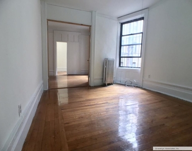 3139 Broadway - Photo Thumbnail 2