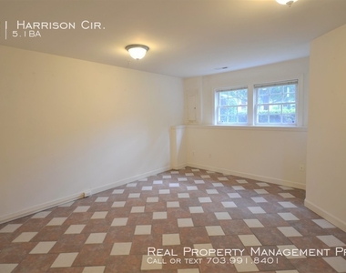 921 Harrison Cir. - Photo Thumbnail 20