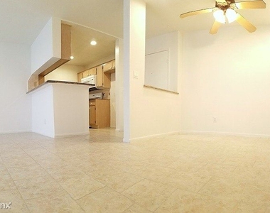 11020 Hesby Street - Photo Thumbnail 16