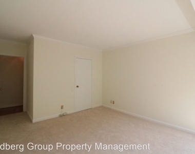 1805 Crystal Drive #204s - Photo Thumbnail 17