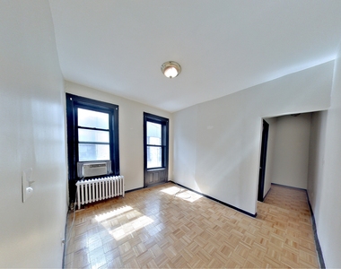 328 East 78th Street - Photo Thumbnail 3