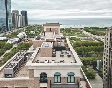 6 North Michigan Avenue - Photo Thumbnail 16