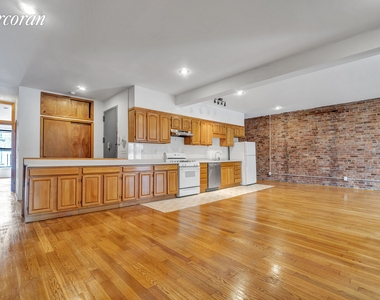 151 5th Avenue, Brooklyn, NY 11217 - Photo Thumbnail 9