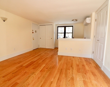 303 West 76th Street - Photo Thumbnail 11