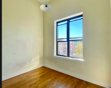 565 Evergreen Ave#2F Brooklyn - Photo Thumbnail 6