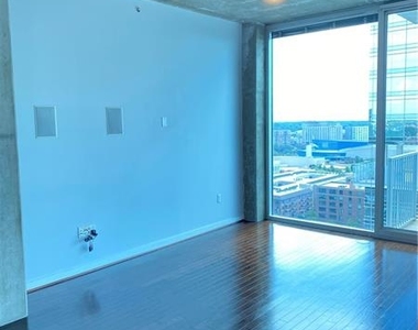 400 W Peachtree Street Nw - Photo Thumbnail 7