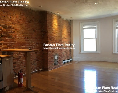 204 Northampton St. - Photo Thumbnail 1