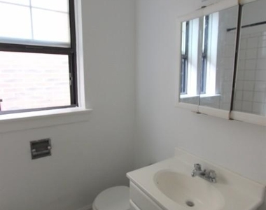 4829 North Damen Ave. - Photo Thumbnail 6