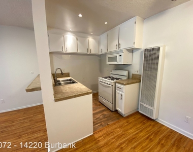 14220 Burbank Blvd. - Photo Thumbnail 8