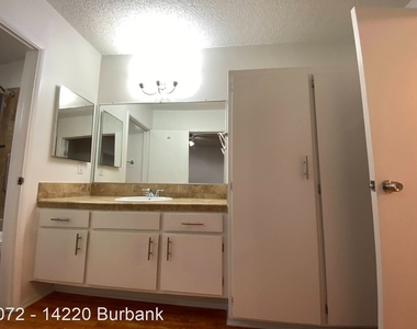 14220 Burbank Blvd. - Photo Thumbnail 12