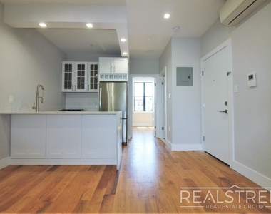 62 Somers Street - Photo Thumbnail 1