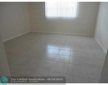 6507 Winfield Blvd - Photo Thumbnail 3