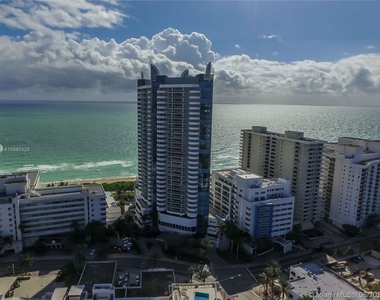 6301 Collins Ave - Photo Thumbnail 17