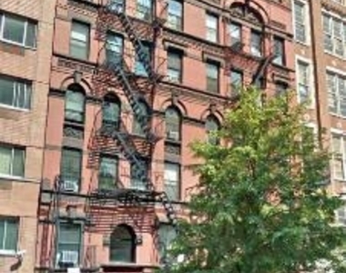 East 23rd Street - Photo Thumbnail 0