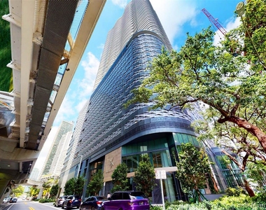 1000 Brickell Ave - Photo Thumbnail 10