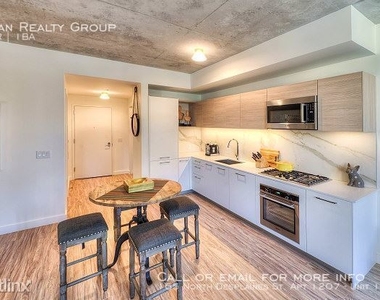 165 North Desplaines St. Apt 1207 - Photo Thumbnail 19