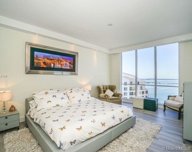 848 Brickell Key Dr - Photo Thumbnail 9