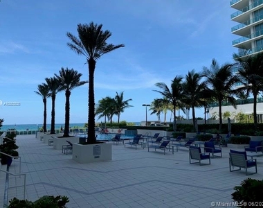 6917 Collins Ave - Photo Thumbnail 31