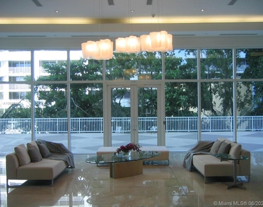 2101 Brickell Ave - Photo Thumbnail 22