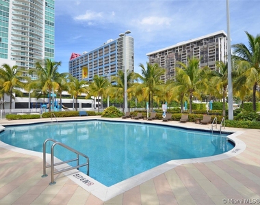 2101 Brickell Ave - Photo Thumbnail 10