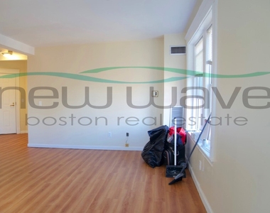 706 Huntington Ave. - Photo Thumbnail 2