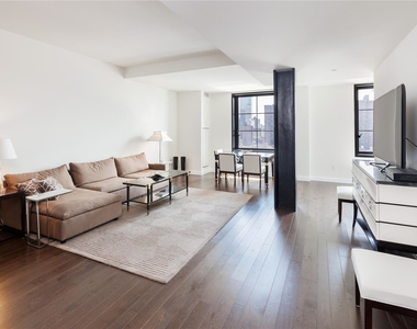 425 West 50th St - Photo Thumbnail 0