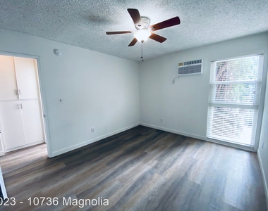 10736 Magnolia Blvd. - Photo Thumbnail 22