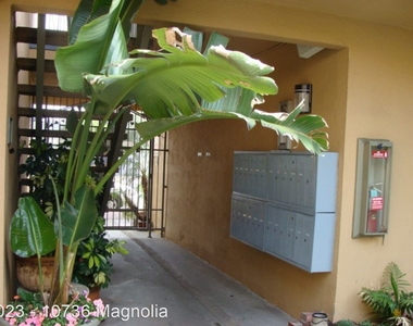 10736 Magnolia Blvd. - Photo Thumbnail 6