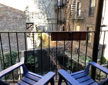 564 Hudson Street - Photo Thumbnail 0