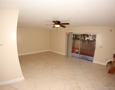 5041 Sw 121st Ter - Photo Thumbnail 16