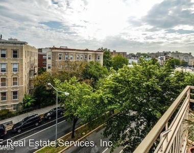 1801 Calvert Street Nw Unit 408 - Photo Thumbnail 10