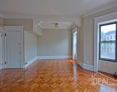 381 Sterling Place - Photo Thumbnail 5