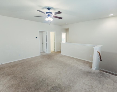 10907 Brittan Leaf Lane - Photo Thumbnail 12