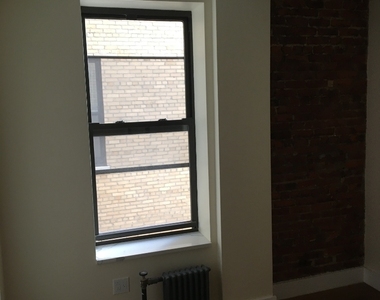 921 Washington Avenue - Photo Thumbnail 3