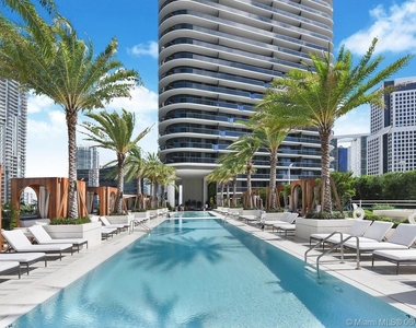 801 S Miami Ave - Photo Thumbnail 16