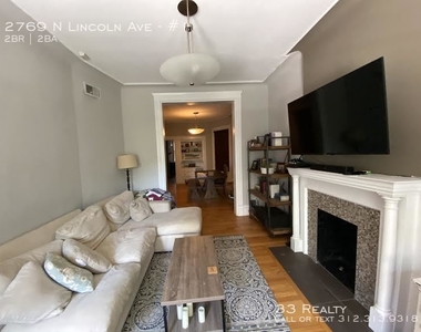 2769 N Lincoln Ave - Photo Thumbnail 2