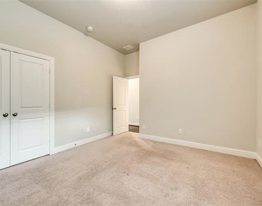 6723 Capistrano Street - Photo Thumbnail 22