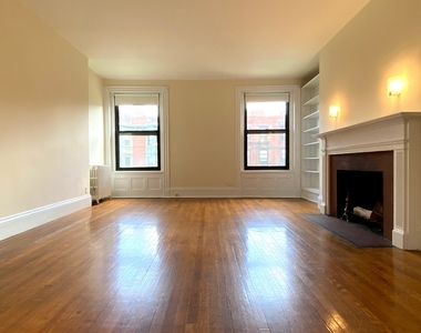 504 Beacon Street - Photo Thumbnail 6