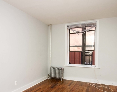 330 East 22nd Street - Photo Thumbnail 1