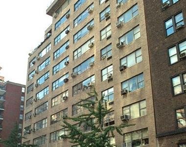 412 East 55th Street - Photo Thumbnail 3