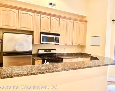 1417 Chapin St, Nw Apt 501 - Photo Thumbnail 21