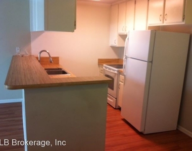 363 Newport Ave Unit #121 - Photo Thumbnail 1