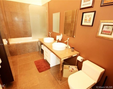 485 Brickell Ave # 2807 A10563018 - Photo Thumbnail 19